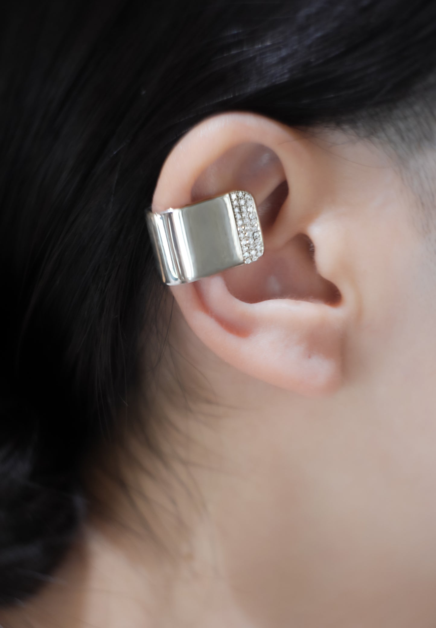 Hearing Aid Diamond | Hearing Aid Diamond | Ear Cuff | SV | LABORORATORY GROWN DIAMOND